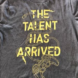 Boys size S or 8 tee.